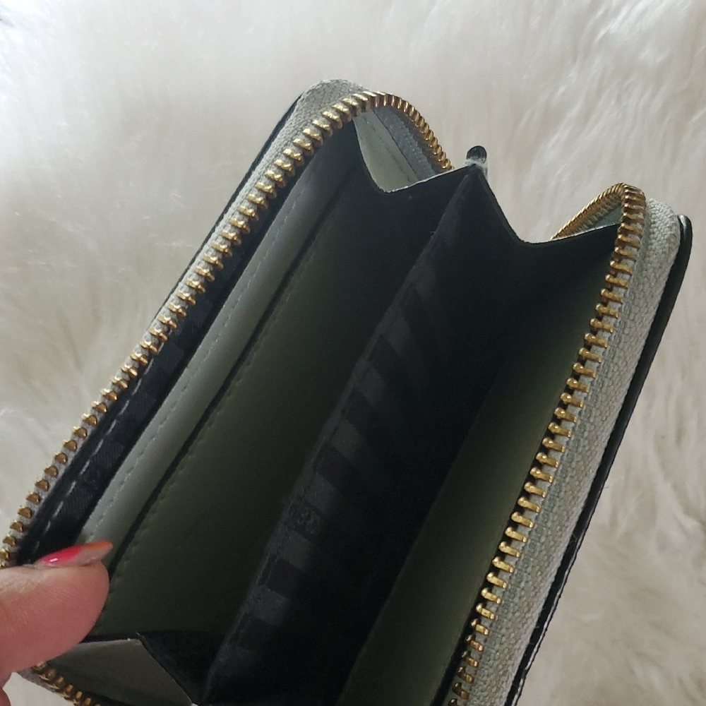 Victoria's Secret Mint Green Crocodile Textured Wallet - Picture 5 of 8